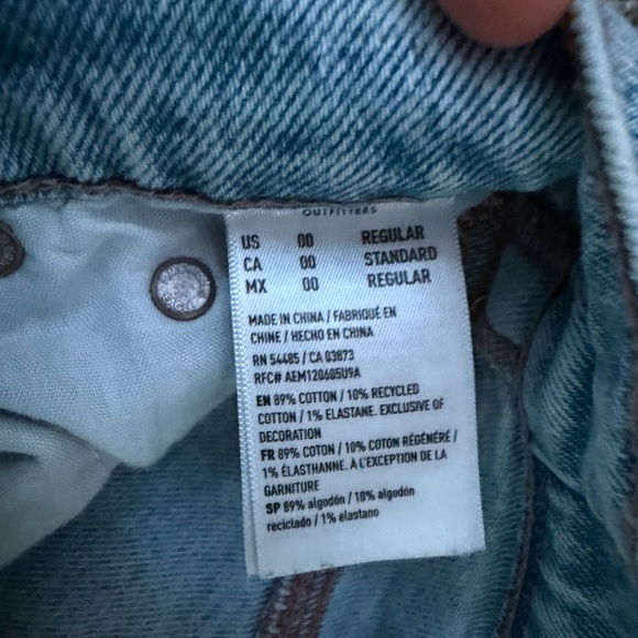 Distressed Light Blue Women's Jeans - Picture 2 of 2